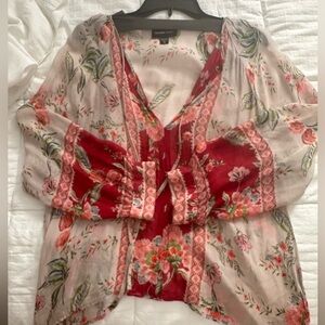 Gorgeous Fifteen Twenty loose blouse. Boho style EUC sized M.